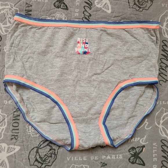 Wonder Nation Girl’s Briefs Set of 2 - Picture 2 of 7